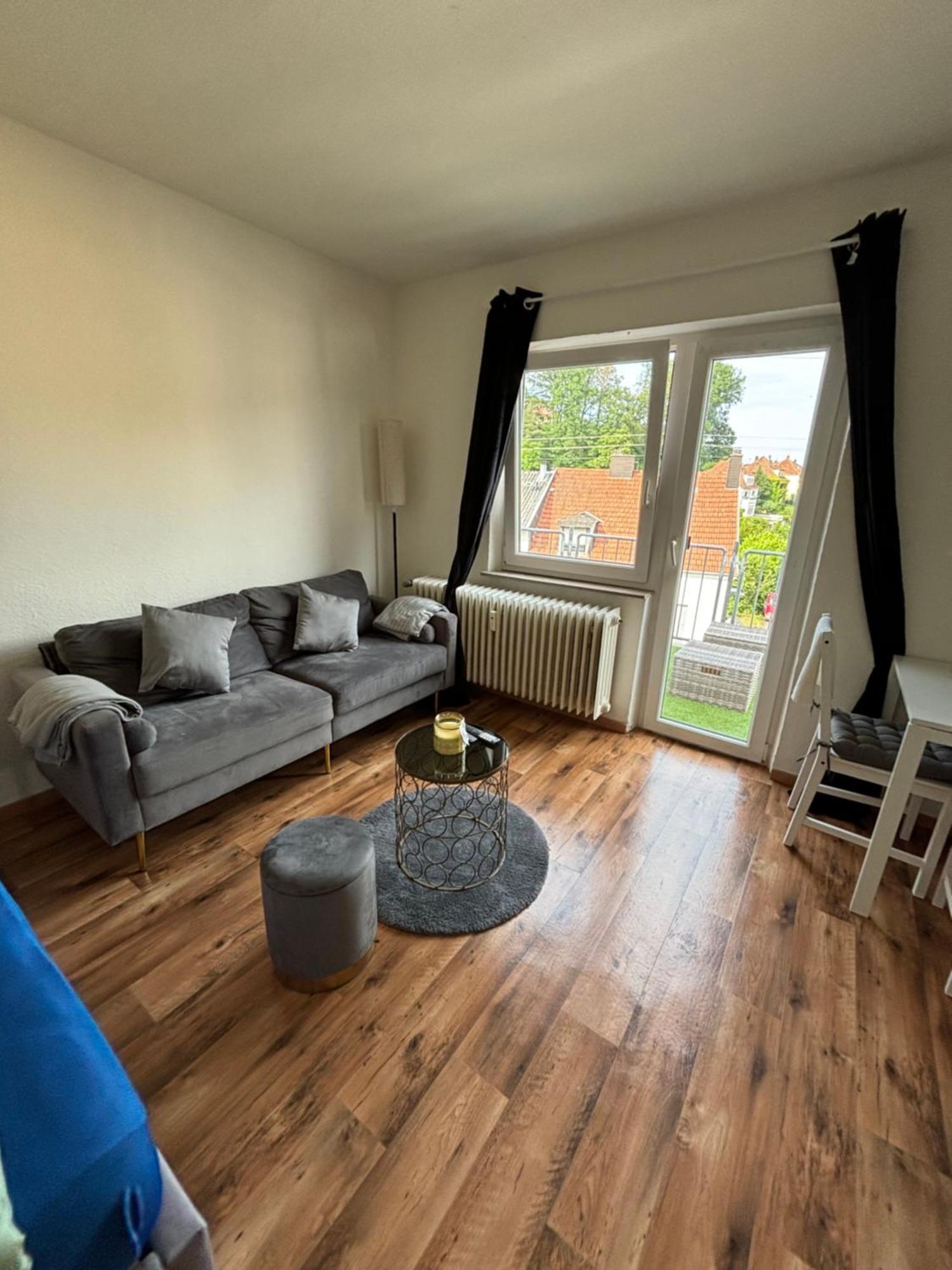 Gemuetliche Wohnung Mit Balkon Saarbrücken Eksteriør billede